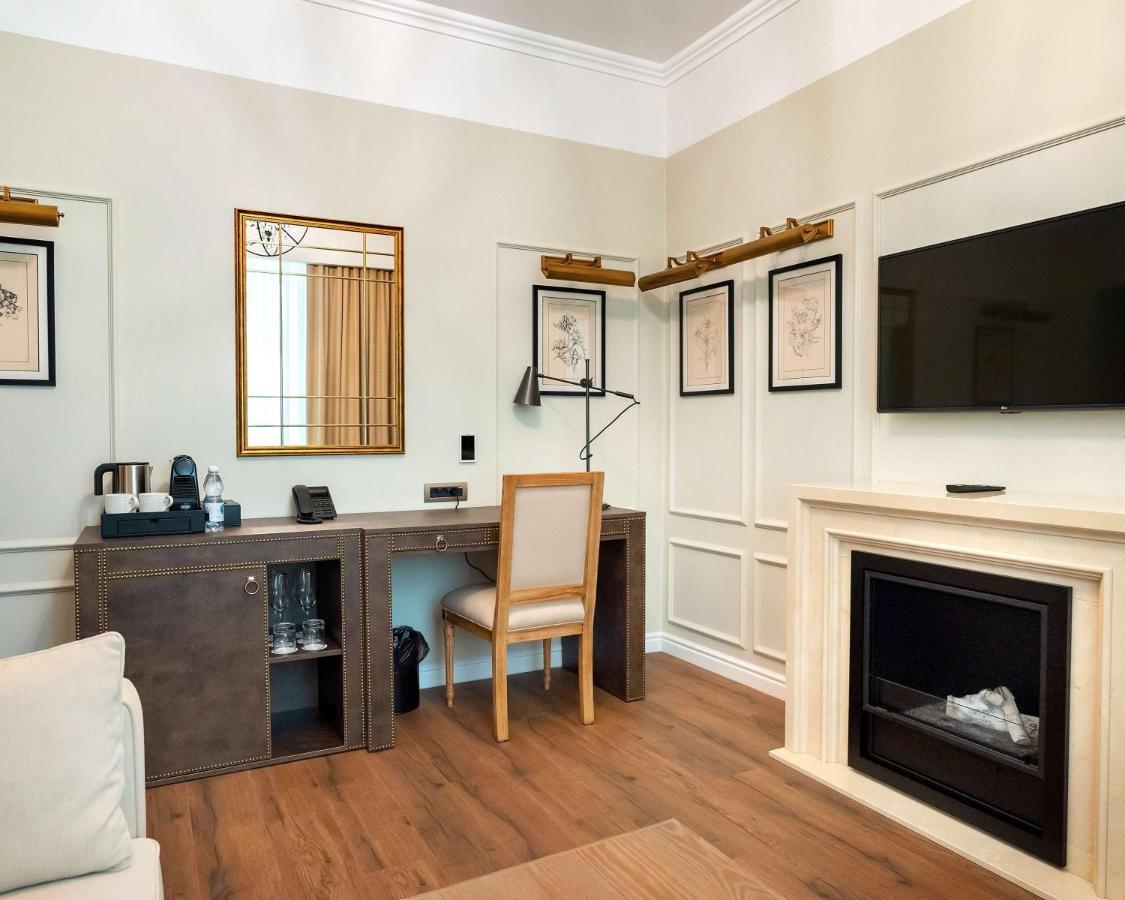 Best Western Plus Market Square Lviv Eksteriør billede