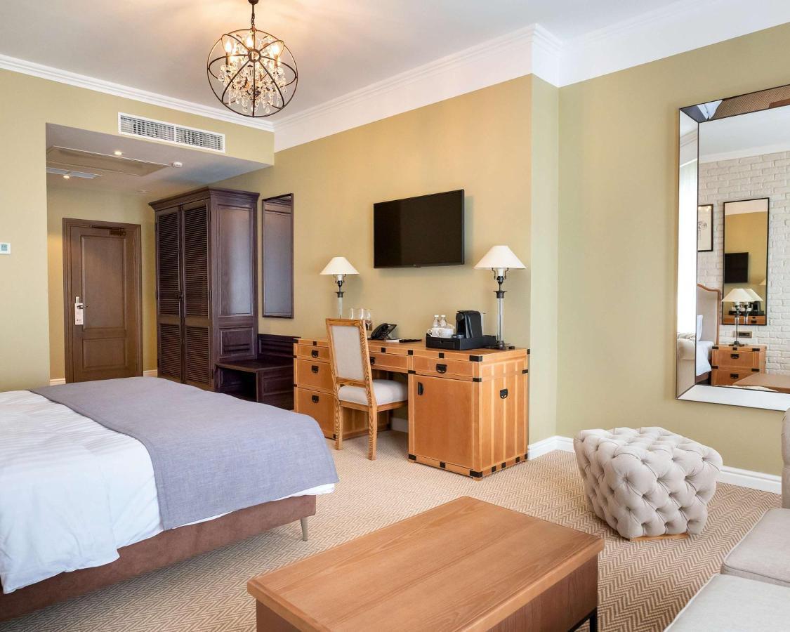 Best Western Plus Market Square Lviv Eksteriør billede