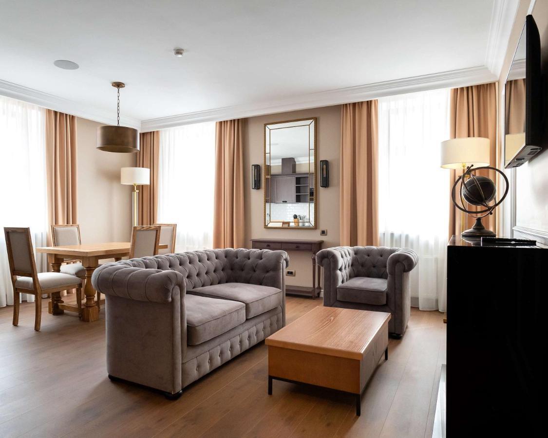Best Western Plus Market Square Lviv Eksteriør billede