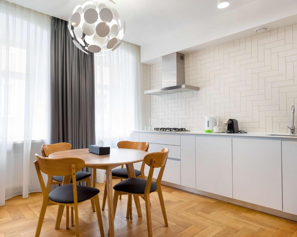 Best Western Plus Market Square Lviv Eksteriør billede